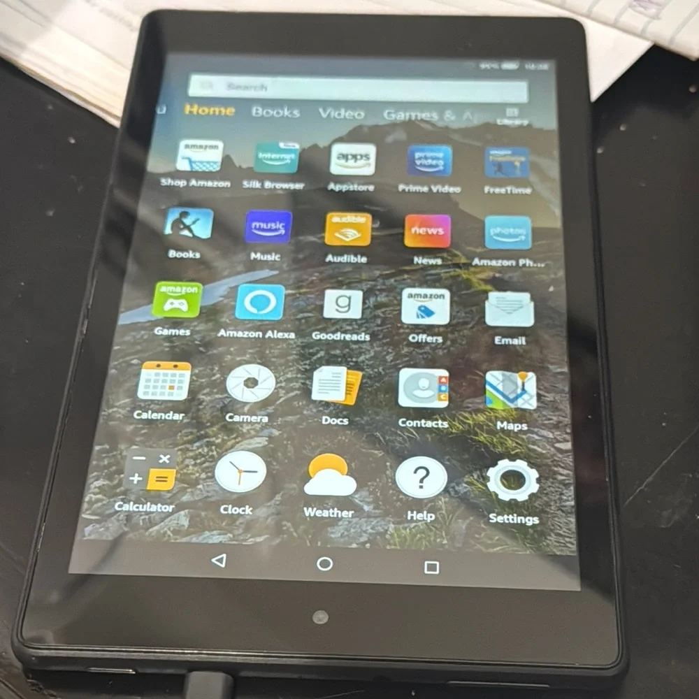 Amazon 6 Fire tablet with case and charger